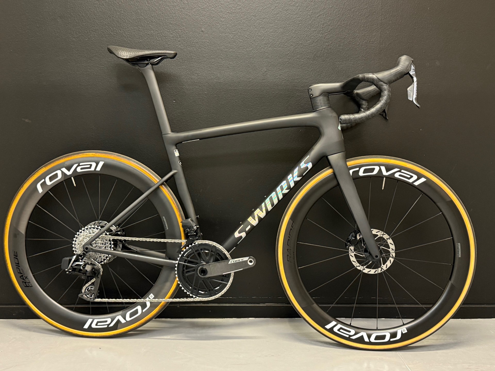 SPECIALIZED S-WORKS TARMAC SL8 / FORCE E1 / CLX II / 56CM / RDYTOPAINT - Bild 1