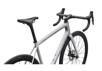 Specialized Aethos 2 Expert landsväg